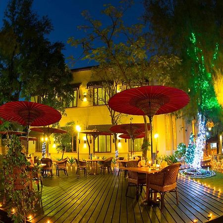 Hotel Amazing Mandalay Exteriör bild