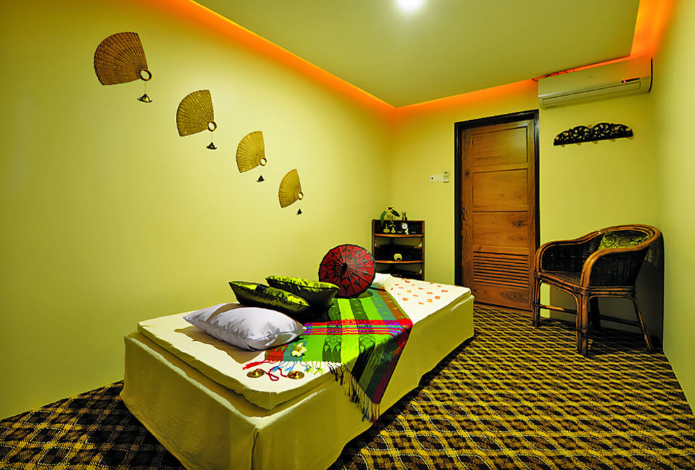 Hotel Amazing Mandalay Exteriör bild